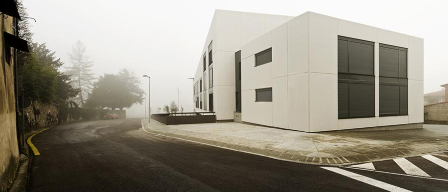 37 habitatges dotacionals de lloguer i consultori local